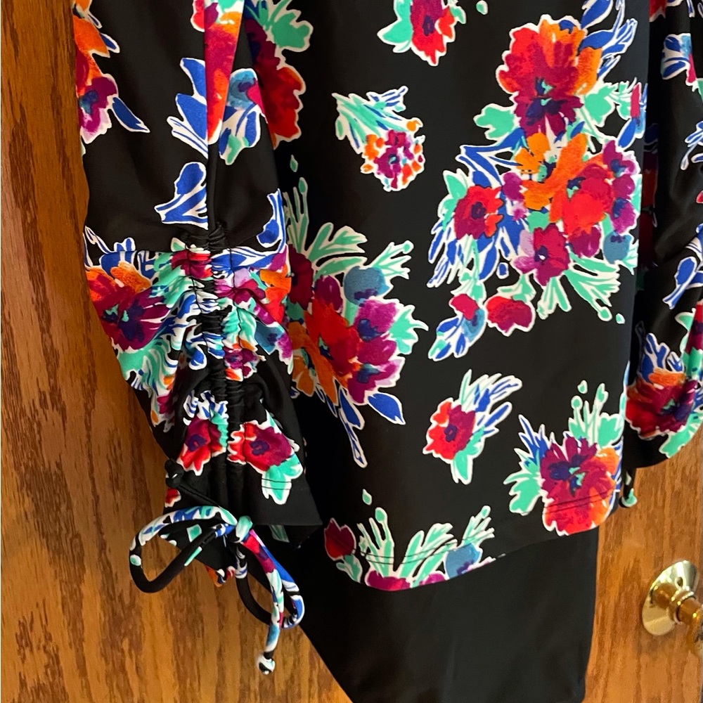 Tropical Escape Black Floral Spaghetti Strap Swimsuit - Picture 5 of 9